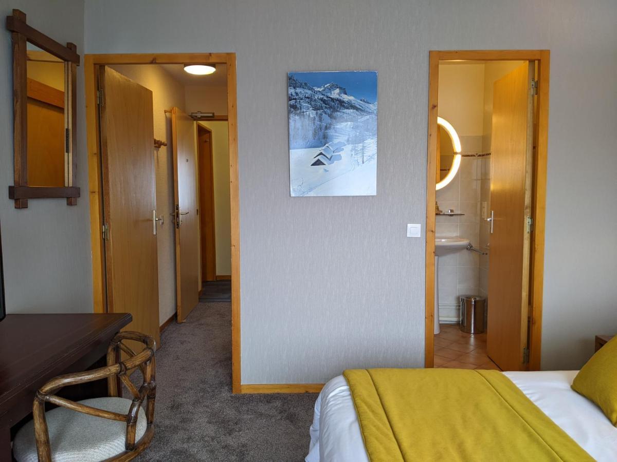 Les Arolles Hotel Méribel